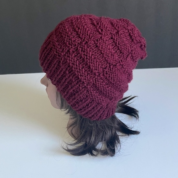 Accessories - Handmade knit hat maroon